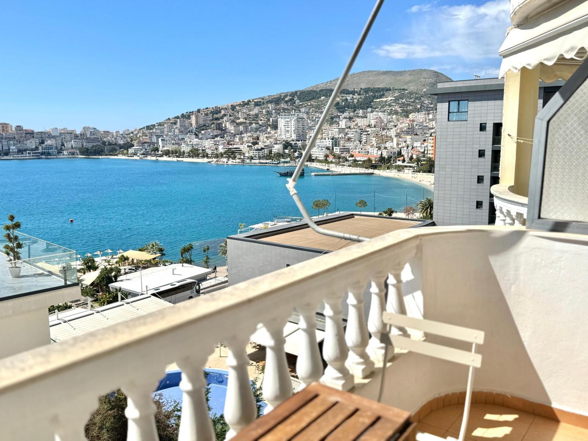 Sun & Sea Apartment Saranda Exterior foto
